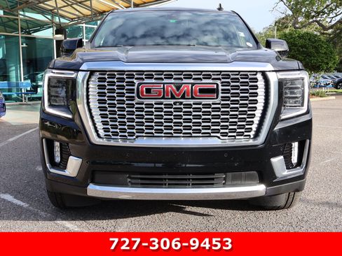 Used 2022 GMC Yukon Denali w/ Max Trailering Package AWD/4WD image 12