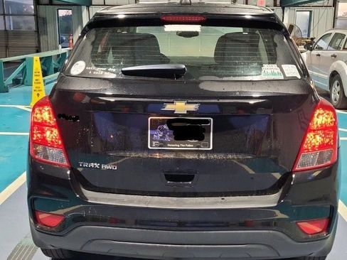 Used 2018 Chevrolet Trax LS w/ LPO, Protection Package AWD/4WD image 3