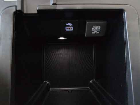 Certified 2023 Acura MDX SH-AWD w/ Advance Package image 38