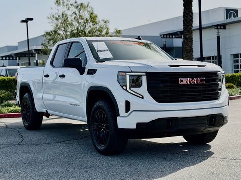 Used 2026 GMC Sierra 1500 Pro w/ Graphite Edition RWD image 6