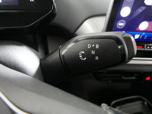 Used 2024 Volkswagen ID.4 Pro S image 24