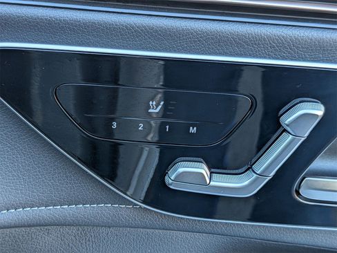 Used 2024 Mercedes-Benz EQE 350+ SUV w/ AMG Line Exterior Package image 40