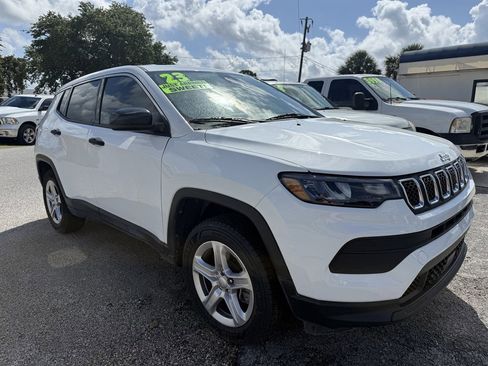 Used 2023 Jeep Compass Sport AWD/4WD image 1