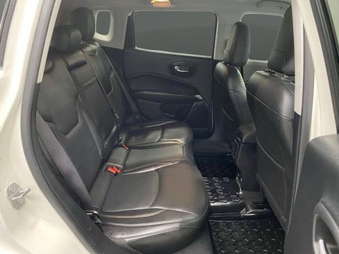 Used 2018 Jeep Compass Limited w/ Navigation Group image 32