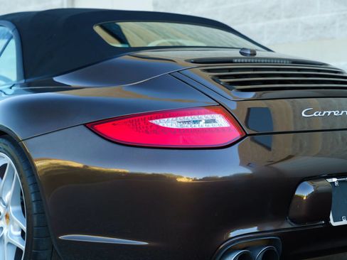 Used 2010 Porsche 911 Carrera S RWD image 41