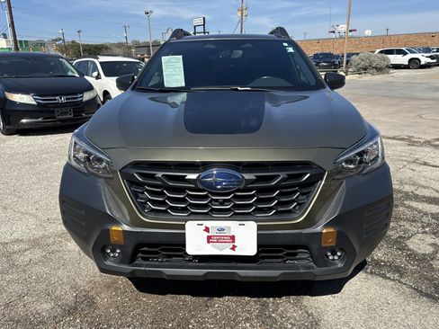 Used 2023 Subaru Outback Wilderness image 8