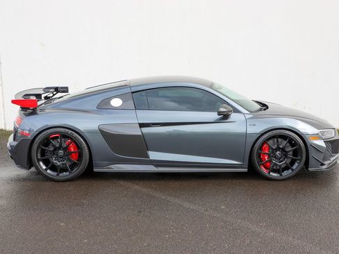 Used 2023 Audi R8 V10 GT image 3