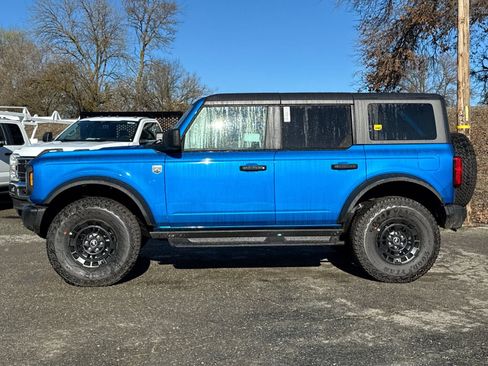 New 2026 Ford Bronco Big Bend w/ Black Diamond Package image 6