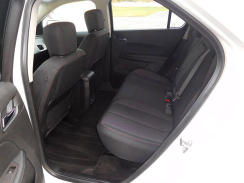 Used 2016 Chevrolet Equinox LT w/ Convenience Package image 6