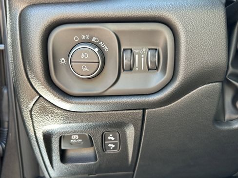 New 2026 RAM 1500 Big Horn AWD/4WD image 12