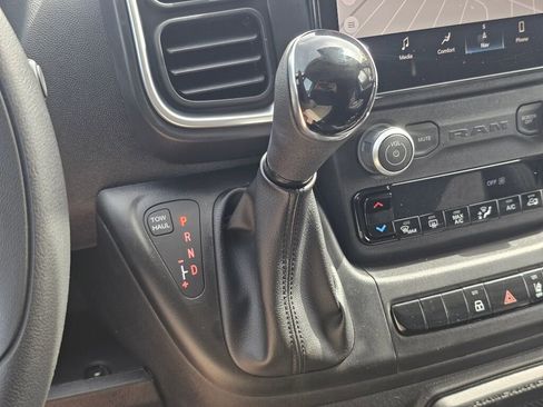 New 2025 RAM ProMaster 3500 w/ Quick Order Package 22G SLT image 25