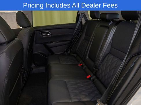 New 2026 Nissan Rogue Platinum w/ Platinum Premium Package AWD/4WD image 17