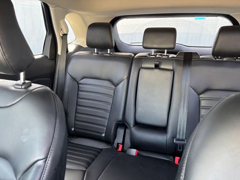 Used 2024 Ford Edge SEL w/ Convenience Package image 13