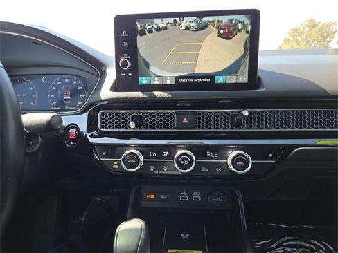 Used 2024 Honda Civic Touring image 18