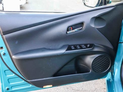 Used 2018 Toyota Prius Prime Plus image 21