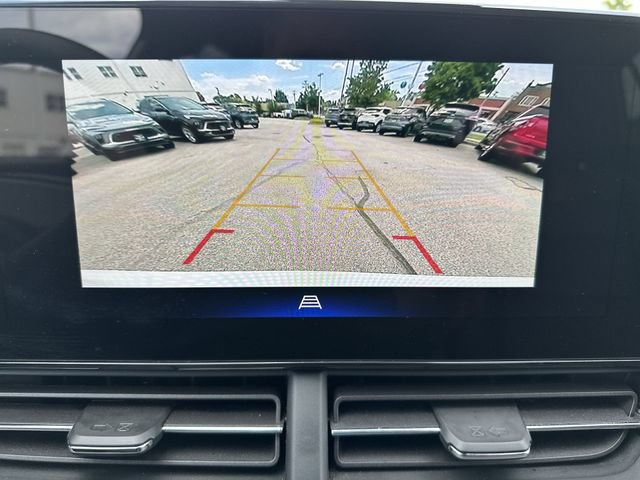 Used 2025 Chevrolet Trax RS w/ Driver Confidence Package FWD image 25