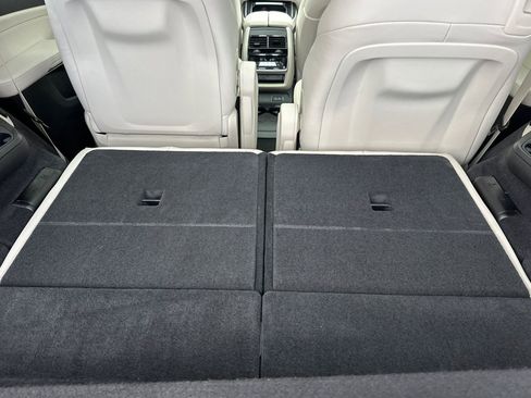 Certified 2025 BMW X7 M60i w/ Climate Comfort Package image 20