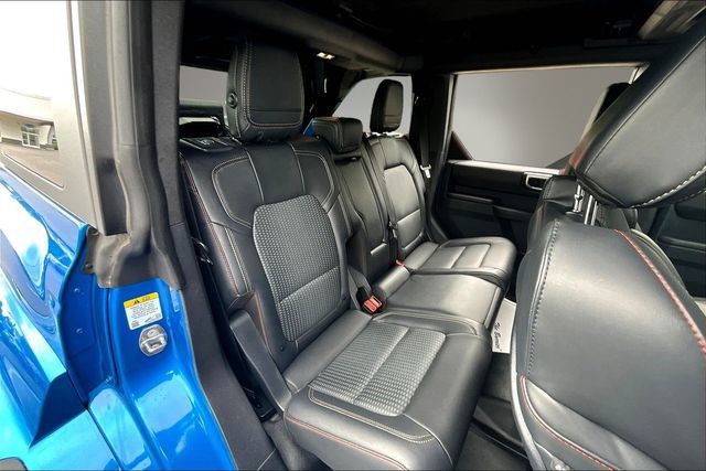 Used 2024 Ford Bronco Raptor w/ Interior Carbon Fiber Pack 6 AWD/4WD image 25
