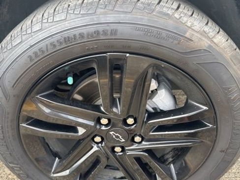 Used 2025 Chevrolet Trax ACTIV w/ Driver Confidence Package FWD image 13