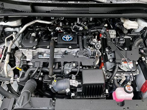 Certified 2024 Toyota Corolla SE FWD image 32