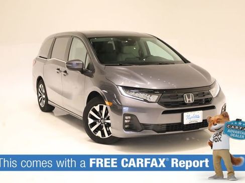Used 2025 Honda Odyssey EX-L image 2