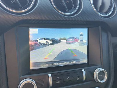 Used 2022 Ford Mustang Convertible w/ Equipment Group 101A RWD image 19