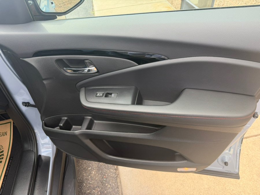 Used 2024 Honda Ridgeline Black Edition image 31