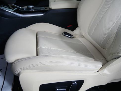 Certified 2024 BMW 230i Coupe w/ Convenience Package image 10