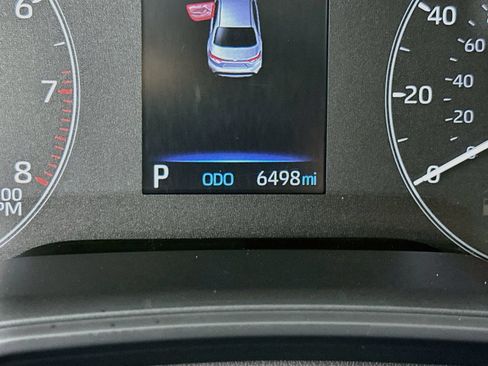 Used 2023 Toyota Corolla LE FWD image 13