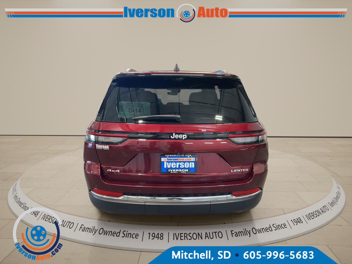 Used 2025 Jeep Grand Cherokee Limited w/ Luxury Tech Group II AWD/4WD image 6