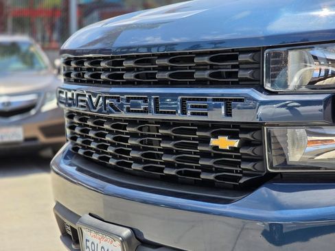 Used 2021 Chevrolet Silverado 1500 Custom AWD/4WD image 7