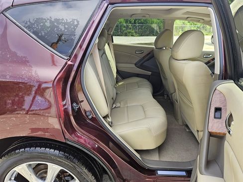 Used 2014 Nissan Murano LE w/ Platinum Edition Package image 9