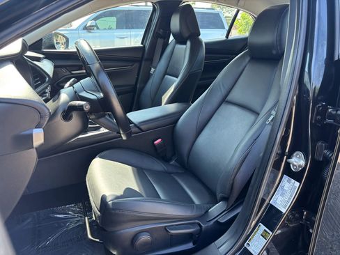 Used 2023 MAZDA MAZDA3 s FWD image 17