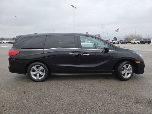 Used 2018 Honda Odyssey EX-L image 17