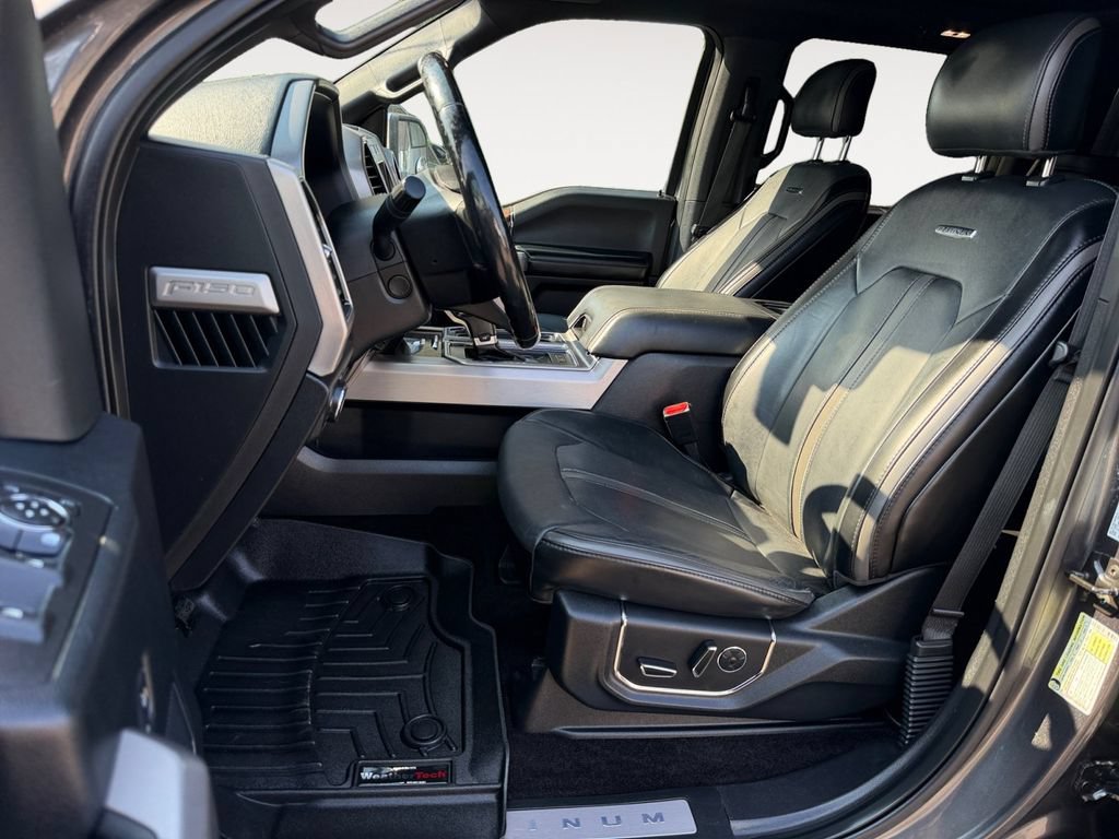 Used 2017 Ford F150 Platinum w/ Equipment Group 701A Luxury AWD/4WD image 11