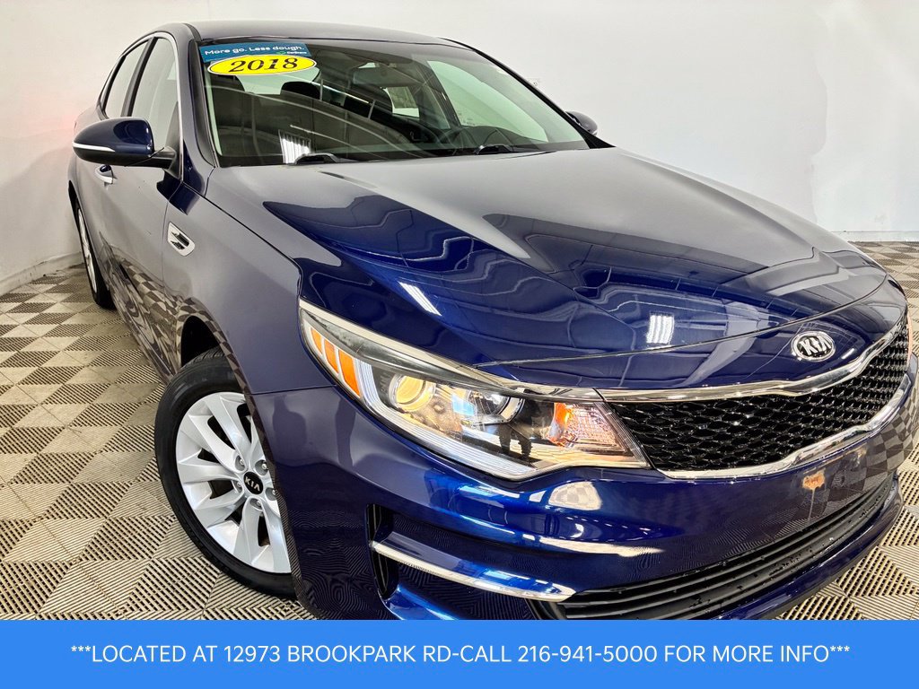 Used 2018 Kia Optima LX w/ 17" Alloy Wheels Package FWD image 4