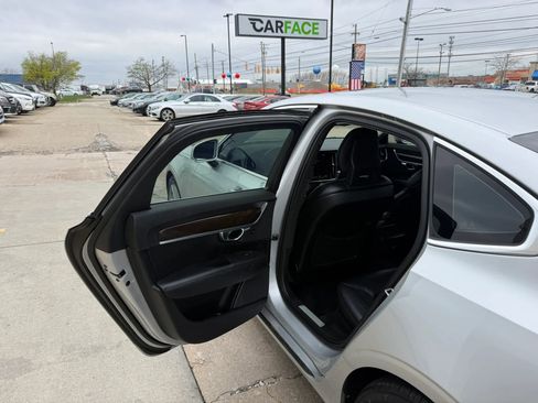 Used 2017 Volvo S90 T5 Momentum w/ Protection Package FWD image 20