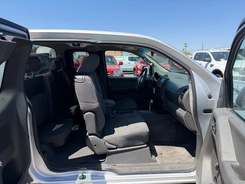 Used 2013 Nissan Frontier S RWD image 25