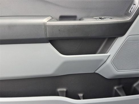 New 2026 Ford F250 XL w/ XL Chrome Package image 7