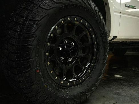 Used 2014 Ford F150 Lariat w/ Equipment Group 501A Mid image 3