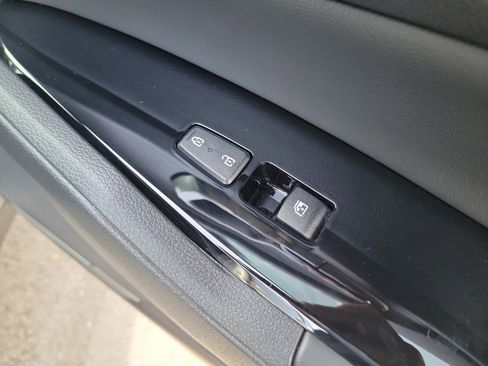 Certified 2024 Kia Sportage X-Line w/ X-Line Premium Package AWD/4WD image 11
