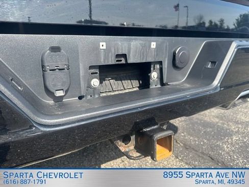 Used 2020 Chevrolet Silverado 1500 Custom w/ Custom Value Package AWD/4WD image 30