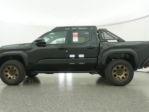 New 2026 Toyota Tacoma Trailhunter image 22