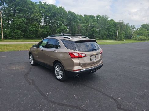 Used 2018 Chevrolet Equinox Premier AWD/4WD image 5