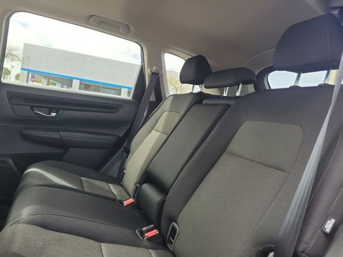 Used 2025 Honda CR-V EX image 9