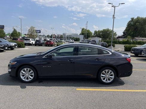 Used 2025 Chevrolet Malibu LT FWD image 4