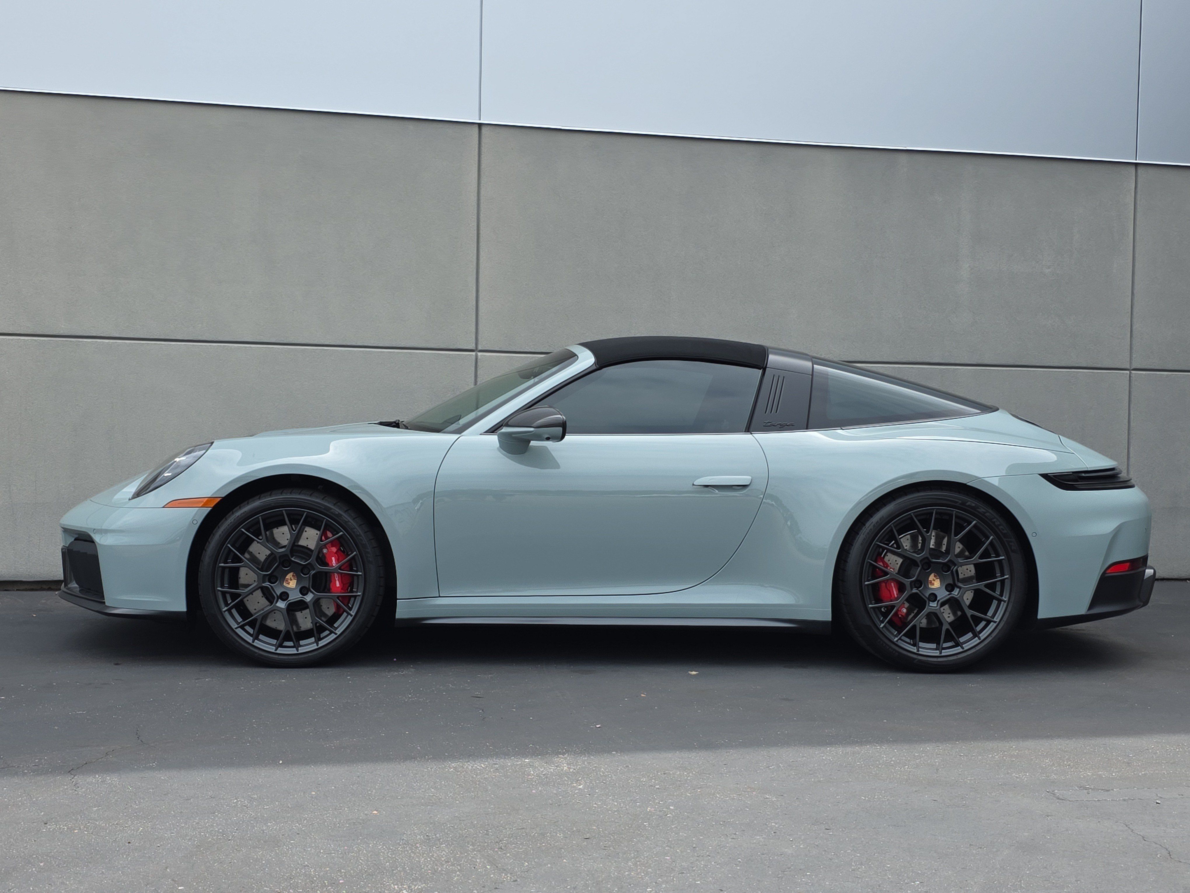Used 2026 Porsche 911 Targa 4 GTS AWD/4WD image 2