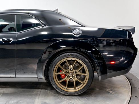 Used 2023 Dodge Challenger SRT Hellcat RWD image 41
