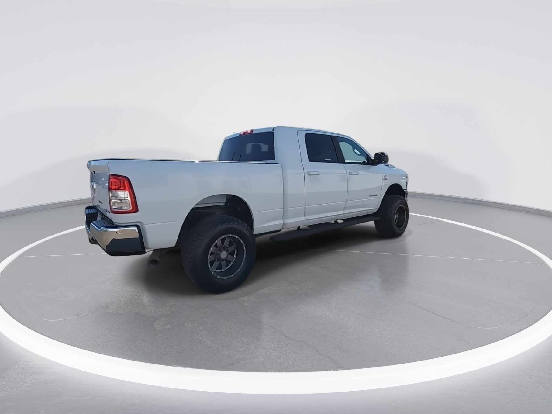 Certified 2022 RAM 2500 Big Horn AWD/4WD image 8