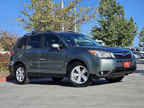 Used 2015 Subaru Forester 2.5i Limited w/ Popular Package #2 AWD/4WD image 4